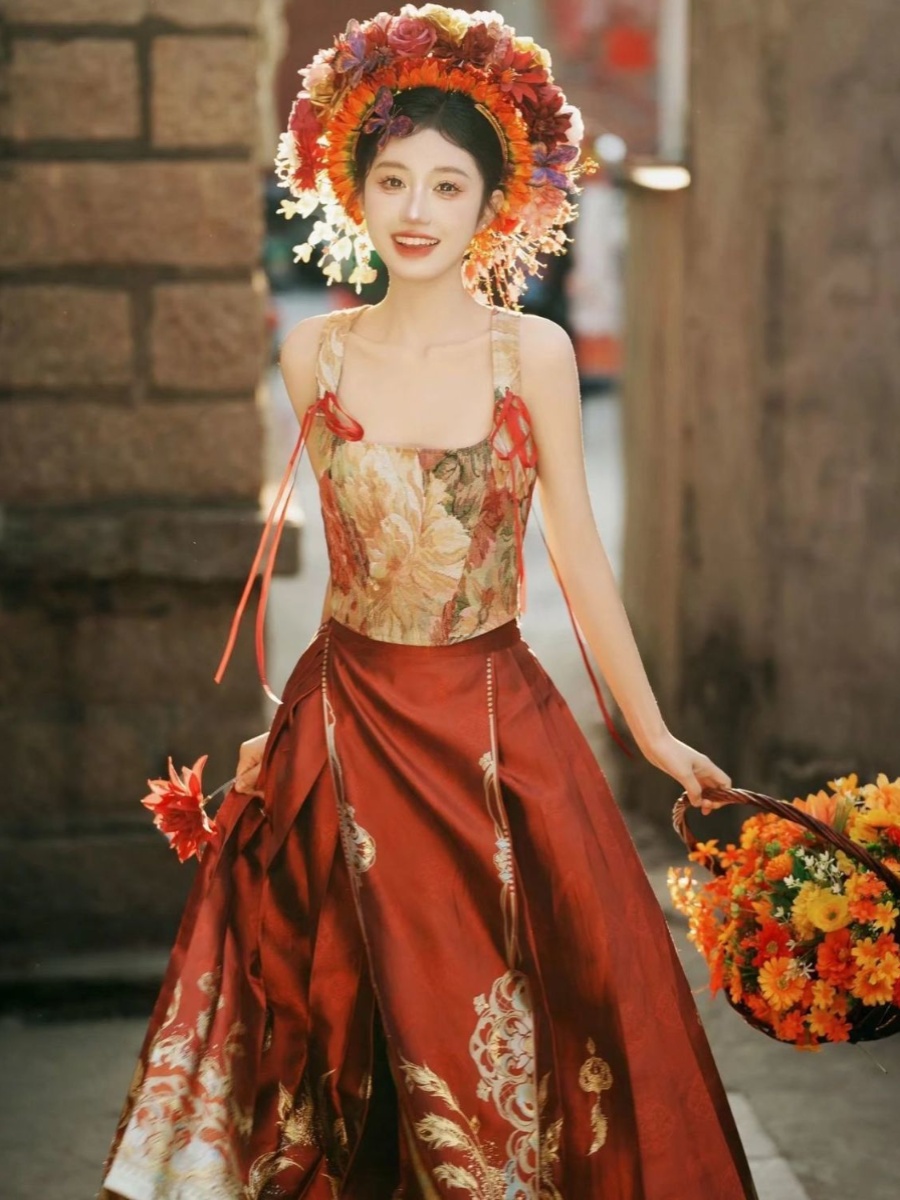 กิ๊บติดผมสไตล์โบราณสำหรับผู้หญ - Ethnic Clothing & Online Fashion Store Khaadi Uk บทวิจารณ์และราคา