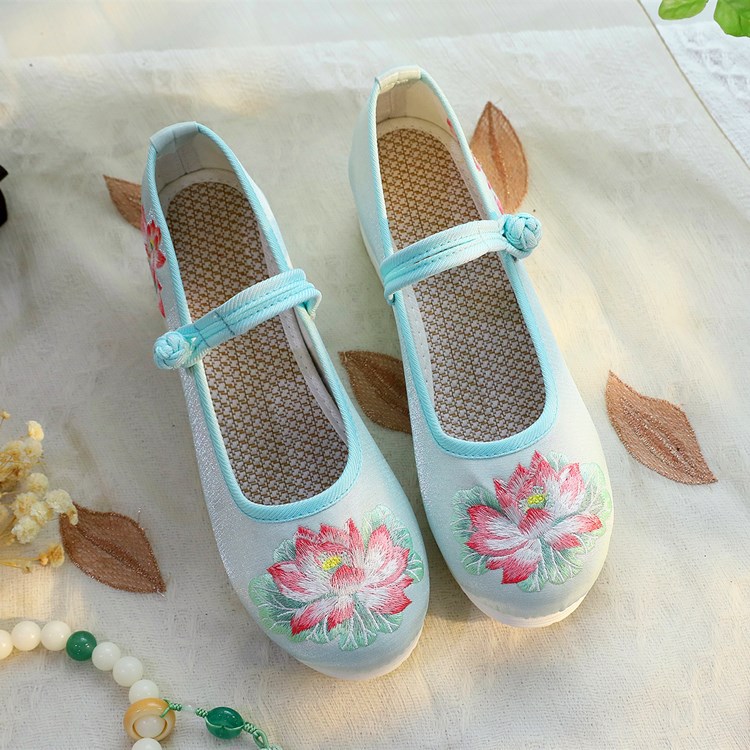 รองเท้าส้นเตารีดแบบแมรี่เจนปัก - Ethnic Fabric บทวิจารณ์และราคา