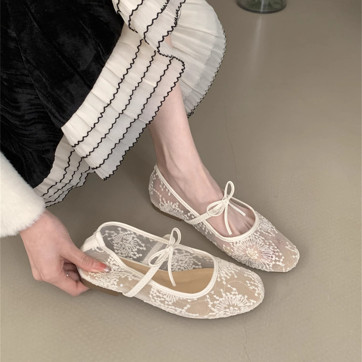รองเท้าบัลเล่ต์แบบสวมสำหรับผู้ - Ethnic Fashion Walk บทวิจารณ์และราคา