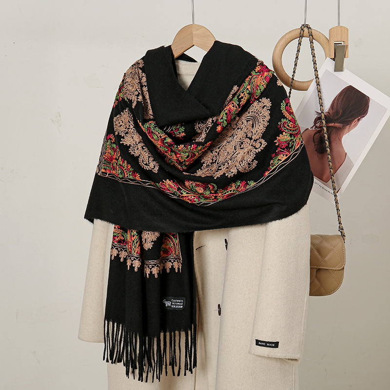 ผ้าพันคอไหมพรมเทียมปักลายดอกไม - Ethnic Fashion Sale บทวิจารณ์และราคา